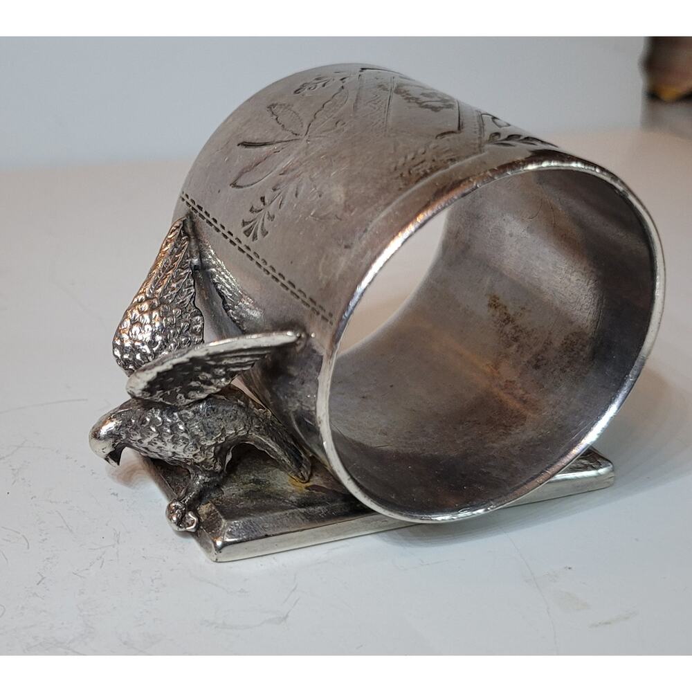 Meriden Britannia Company Bird Napkin Ring